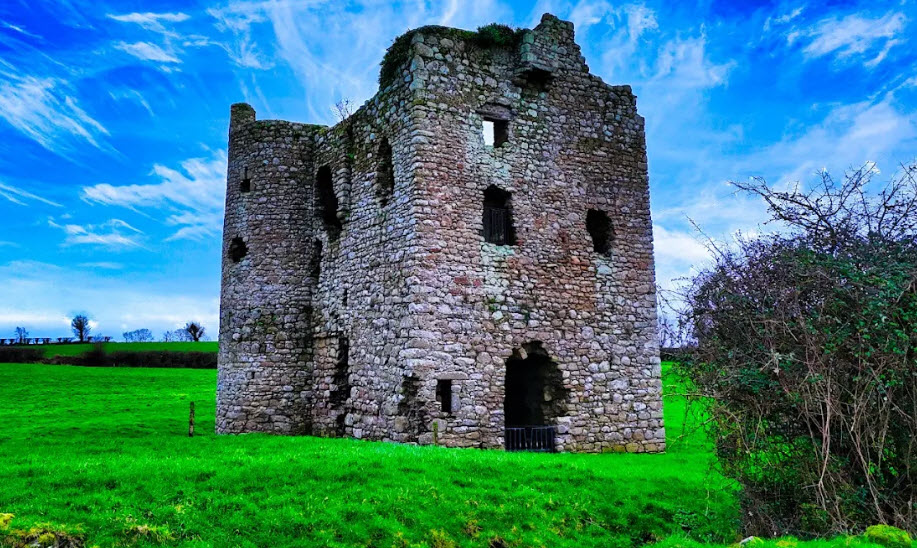 Ballyloughan Castle, Ireland